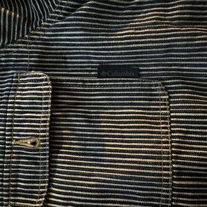 Navy and cream Columbia jacket 100% cotton, 4 pockets on front
